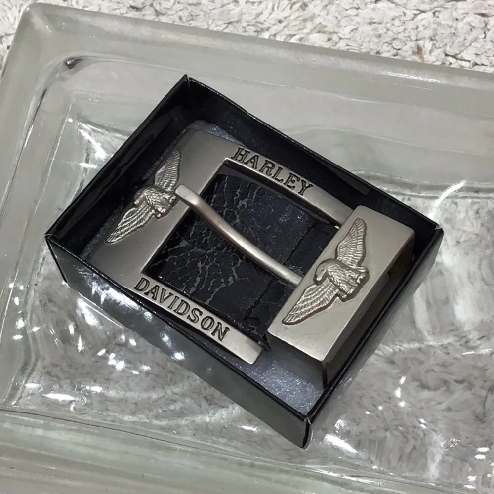 Harley-Davidson Americana Eagle belt buckle and belt guide